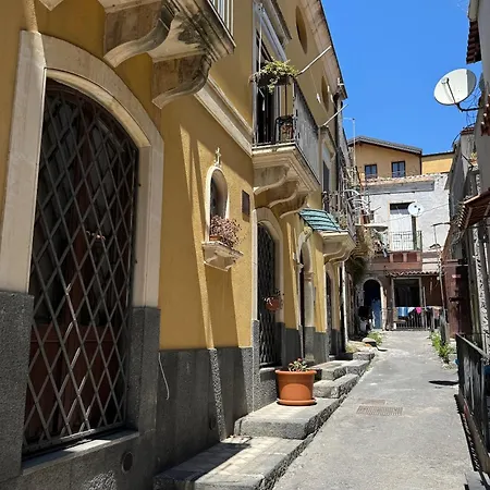 Lägenhet Dimora Delle Sciare - Centro Storico *